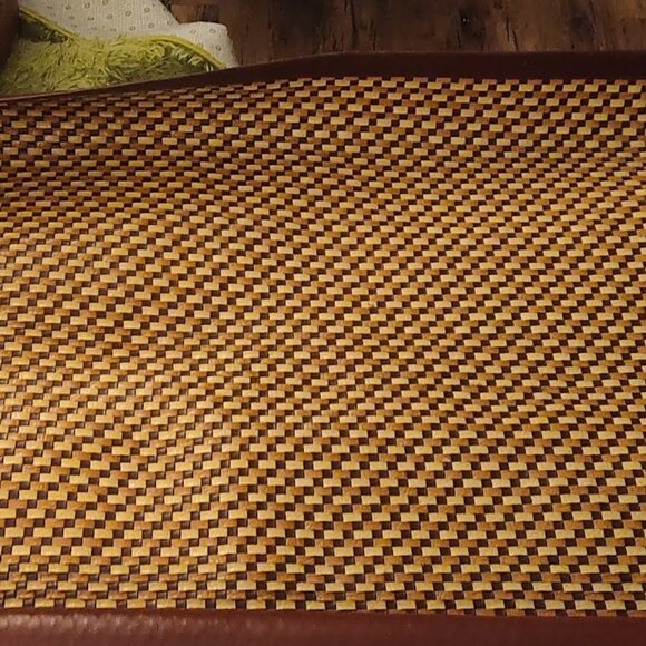 Gorgeous Handmade Woven Saddle Leather Area rug - Tan -  5 x 8 Ft - Picture 4 of 8